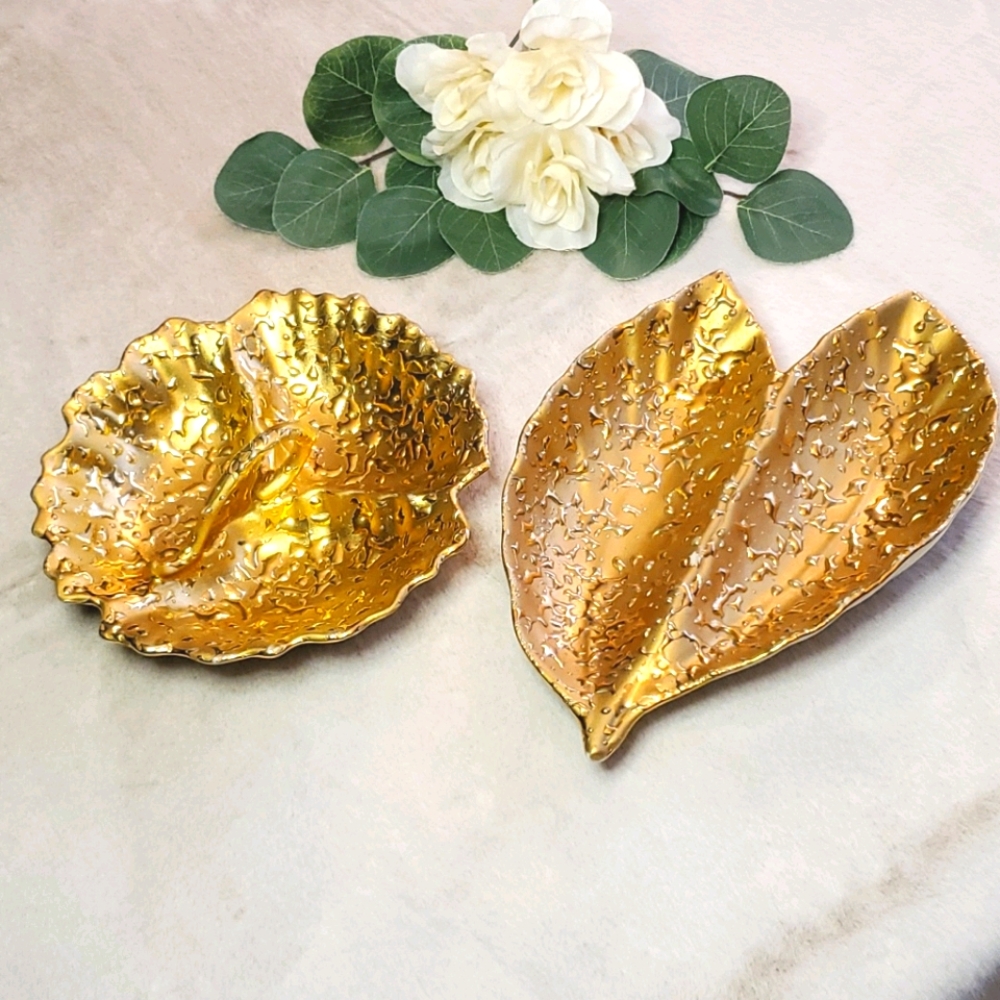 Vintage 22K Weeping Bright Gold Serving Set